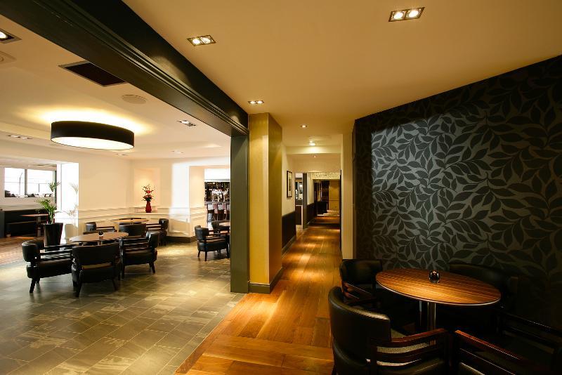 Leonardo Edinburgh Murrayfield Interno foto